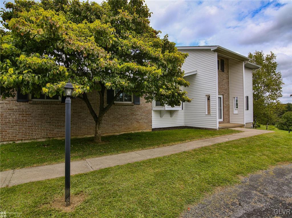 1539 Helffrich Road Kutztown, PA 19530 - Photo 4 of 49 Gallery Image 4