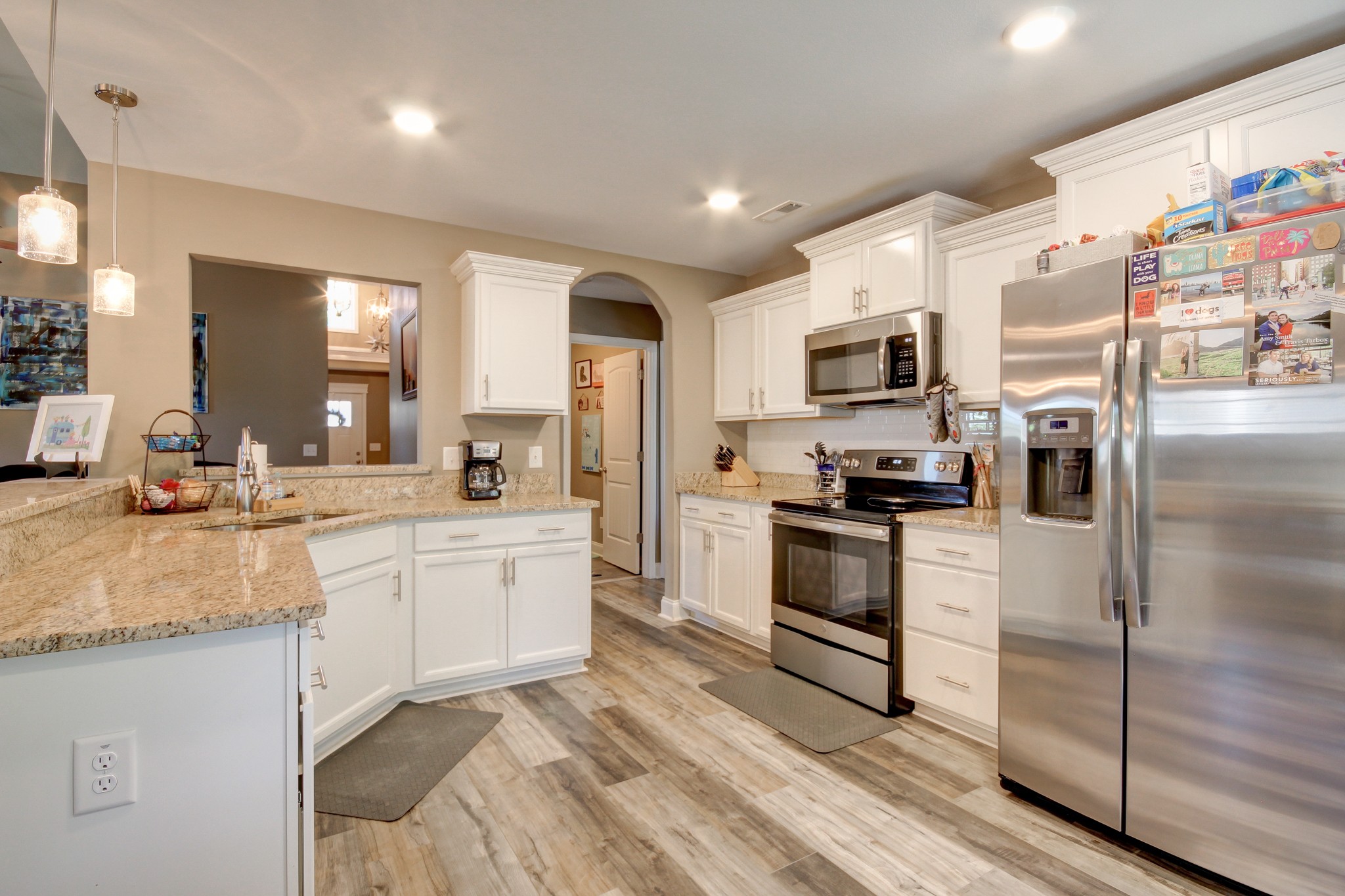 1831 Rains Road Clarksville, TN 37042 - Photo 4 of 17 Gallery Image 4