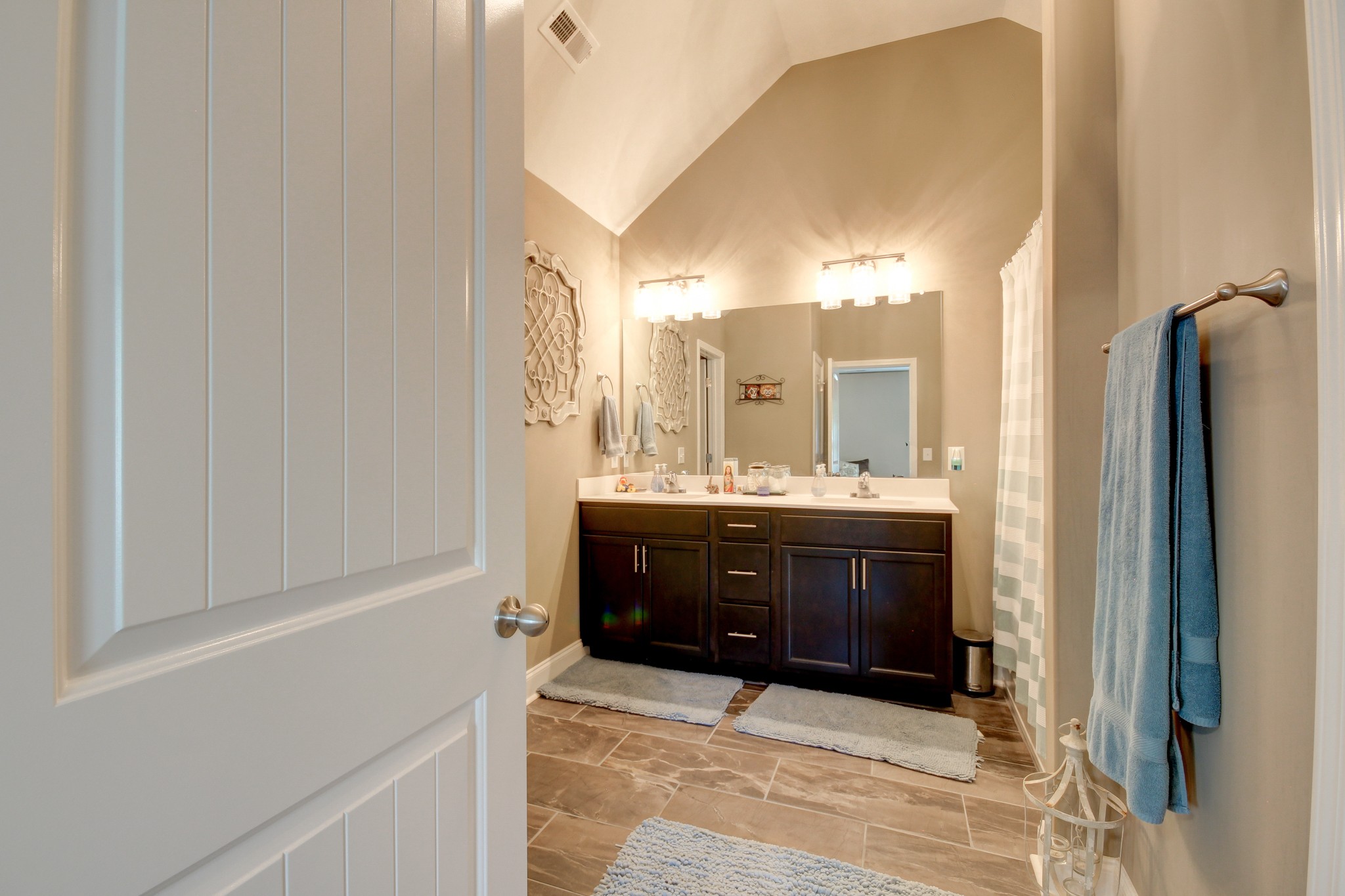 1831 Rains Road Clarksville, TN 37042 - Photo 8 of 17 Gallery Image 8