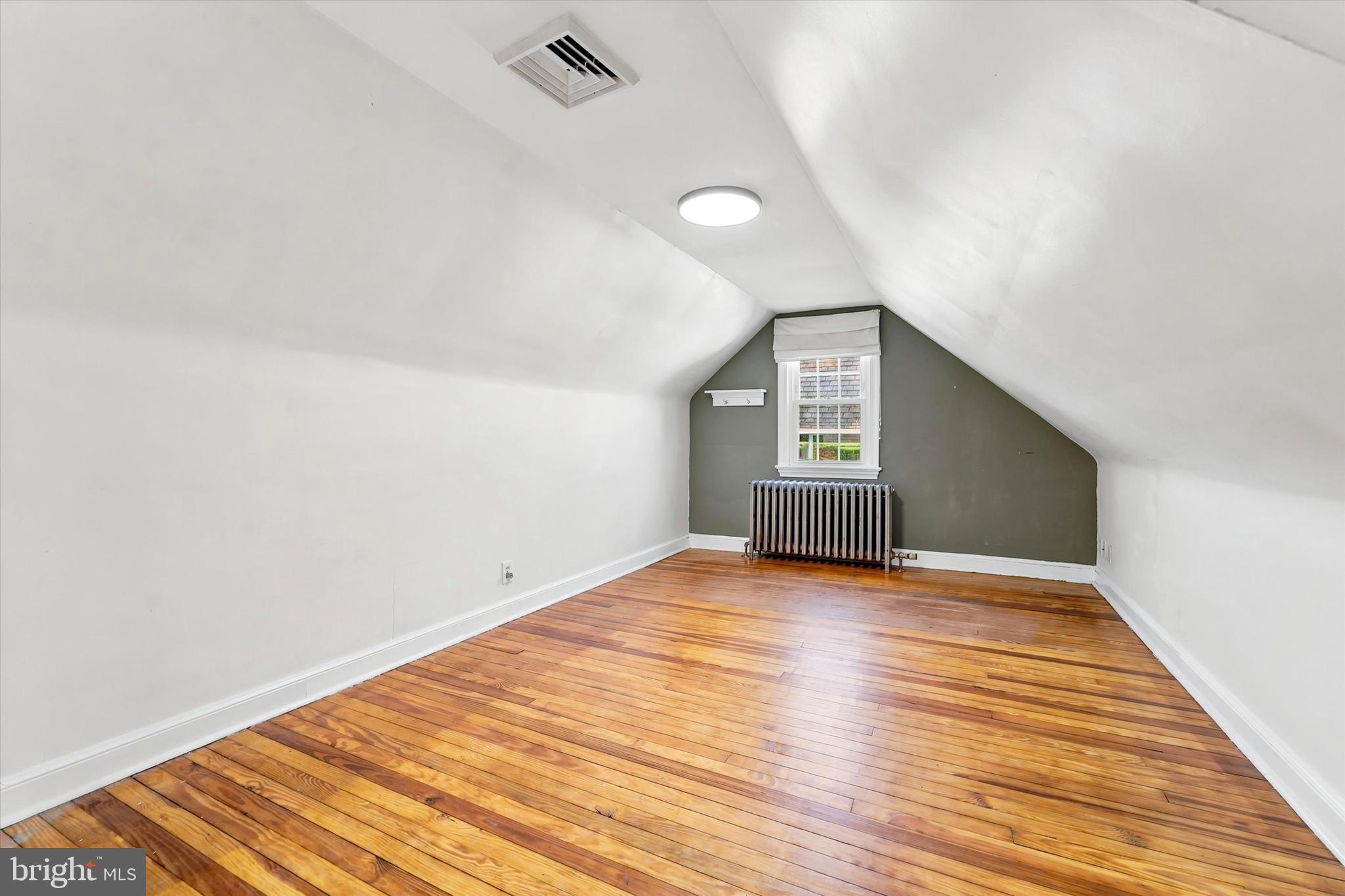 570 Strathmore Road Havertown, PA 19083 - Photo 26 of 34