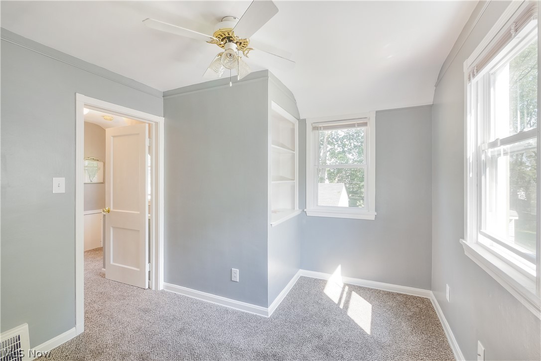 13725 Thraves Road Garfield Heights, OH 44125 - Photo 28 of 35