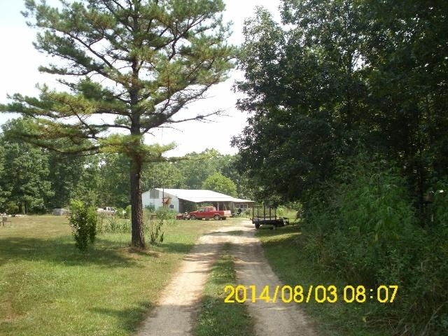 2 R R Ava, MO 65608 - Photo 1 of 1 house w drive