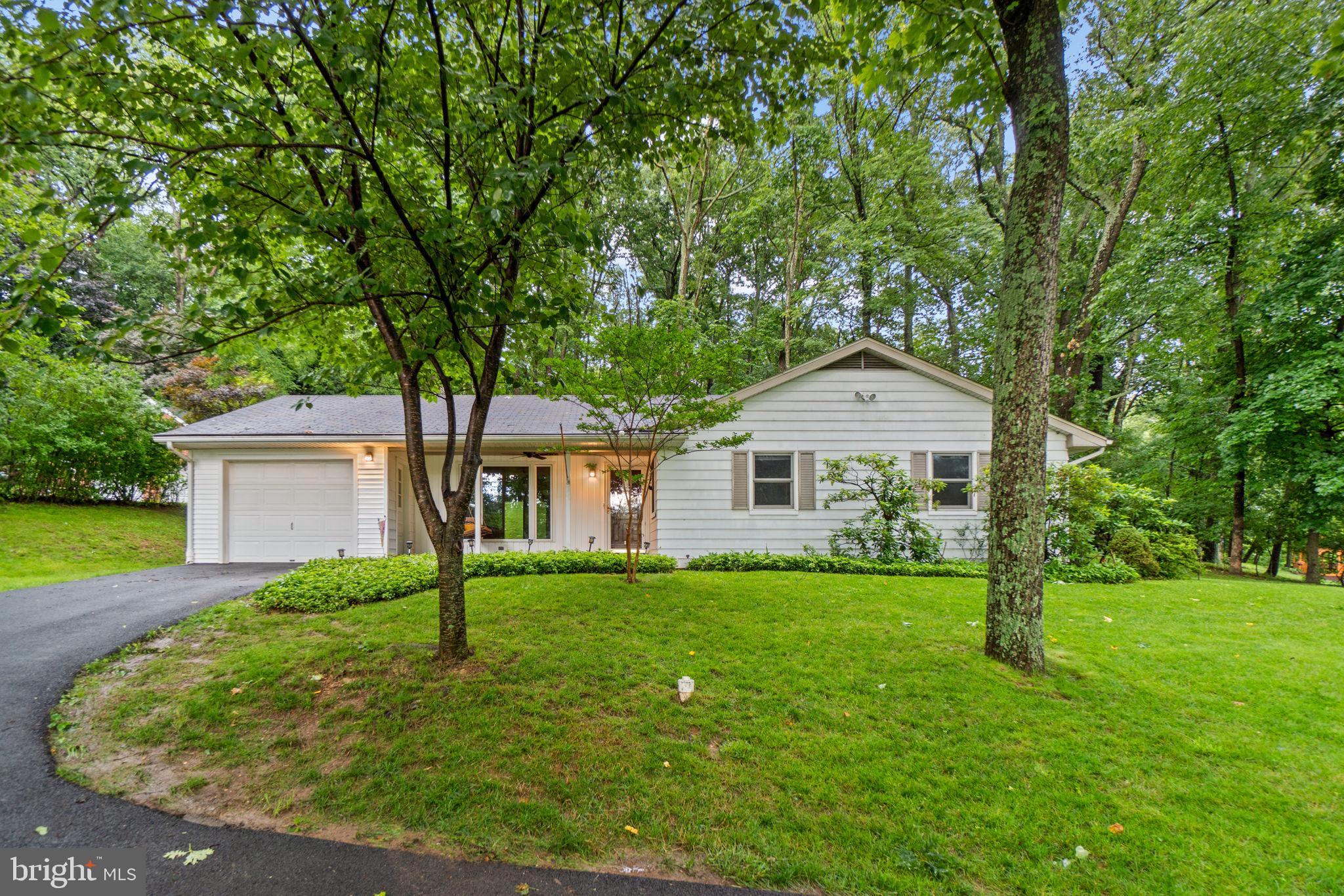 643 Meadow Branch Road Westminster, MD 21158 - Photo 1 of 32 Welcome to 643 Meadow Branch Rd!