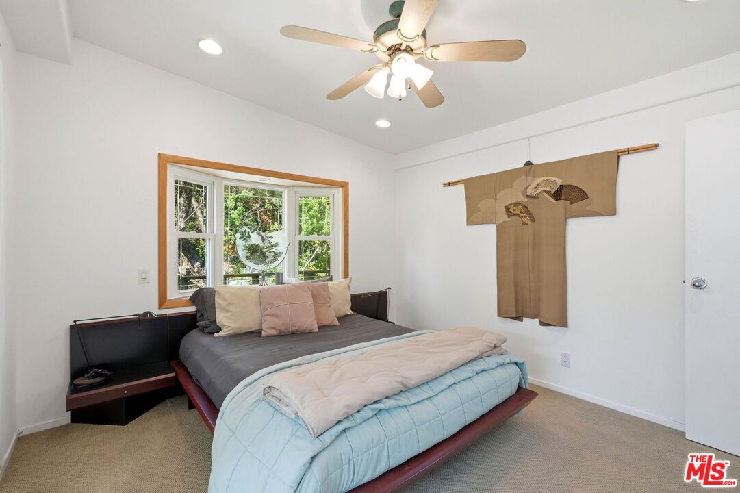 67 Paradise Cove Road Malibu, CA 90265 - Photo 17 of 27 Gallery Image 17