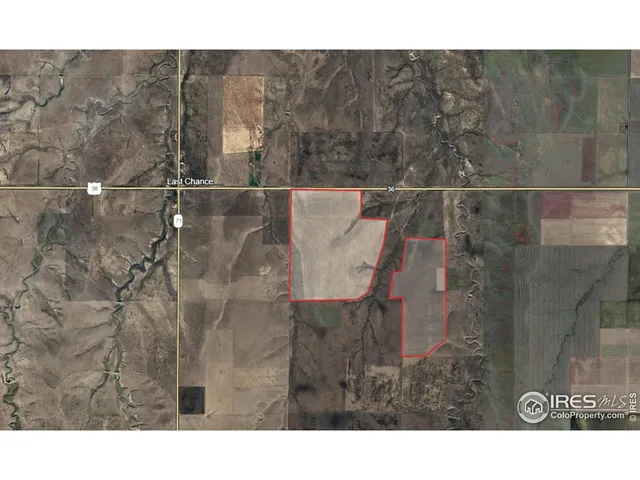 a view of a bathroom