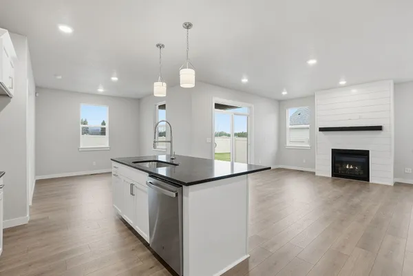 $575,000 | 1231 High Desert Drive, Deer Park, WA 99006