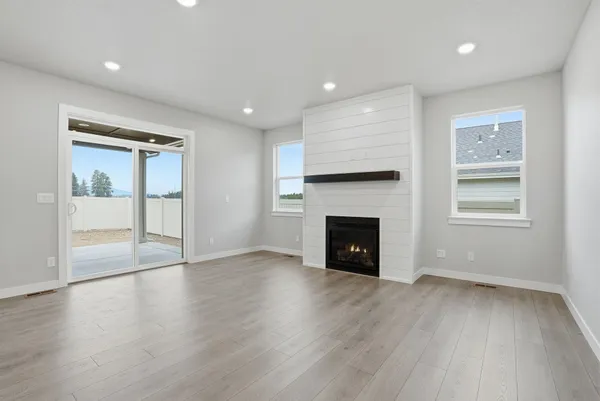 $575,000 | 1231 High Desert Drive, Deer Park, WA 99006