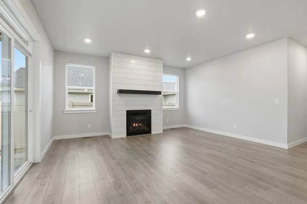 $575,000 | 1231 High Desert Drive, Deer Park, WA 99006