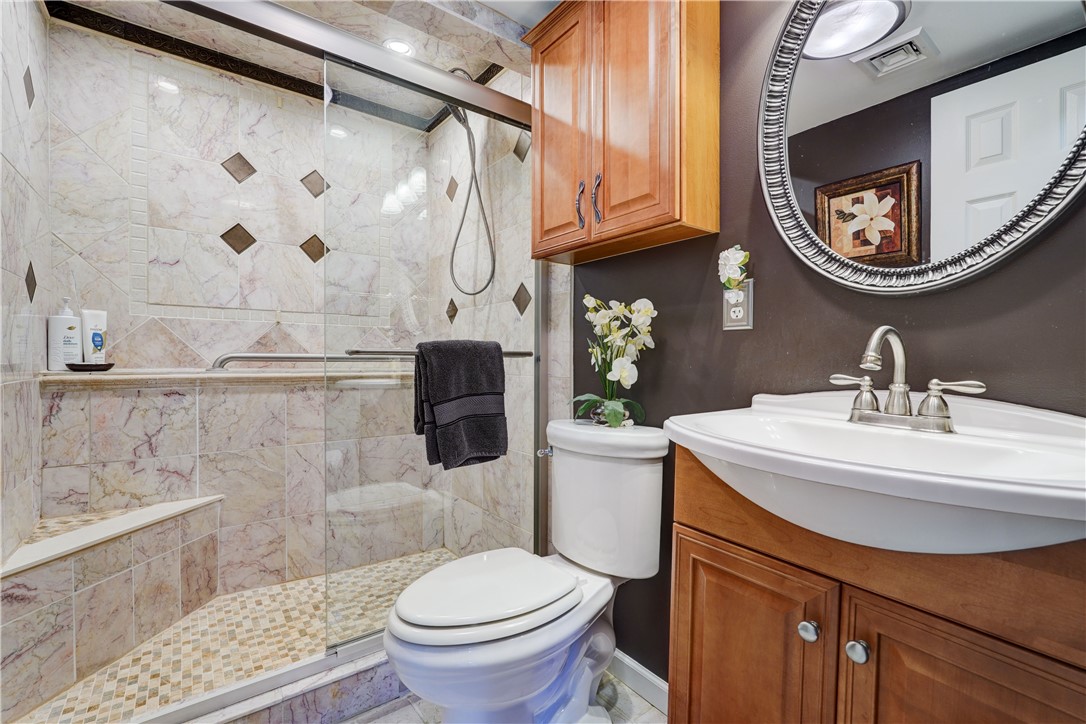 601 Gilmore Road Clarkson, NY 14420 - Photo 29 of 48 Spectacular CUSTOM 2nd full bath in lower level!
