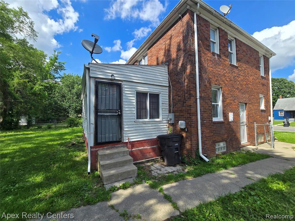 7671 Evergreen Road Detroit, MI 48228 - Photo 5 of 37 Gallery Image 5