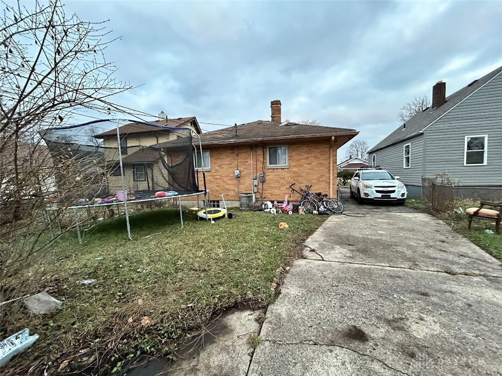 339 Roxbury Road Dayton, OH 45417 - Photo 6 of 19 Gallery Image 6