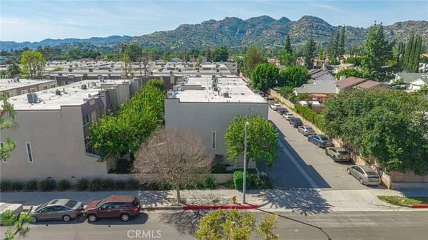 $599,998 | 21901 Lassen Street, Unit 155, Chatsworth, CA 91311