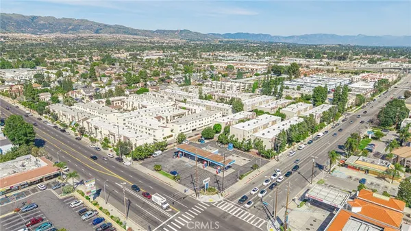 $599,998 | 21901 Lassen Street, Unit 155, Chatsworth, CA 91311