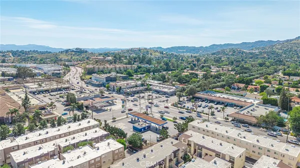 $599,998 | 21901 Lassen Street, Unit 155, Chatsworth, CA 91311