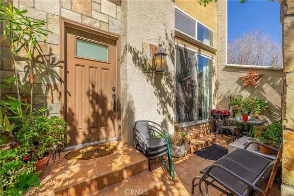 $599,998 | 21901 Lassen Street, Unit 155, Chatsworth, CA 91311