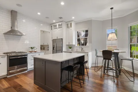 $1,250,000 | 3924 Arbor Glen Way, Austin, TX 78731