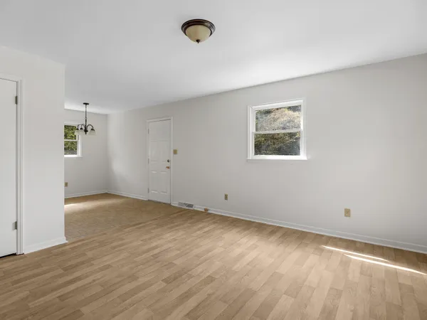 $165,000 | 118 Cannon Circle, Wellford, SC 29385