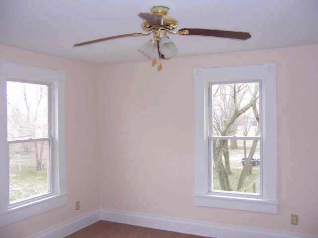 1951 Locust Street Obetz, OH 43207 - Photo 5 of 5