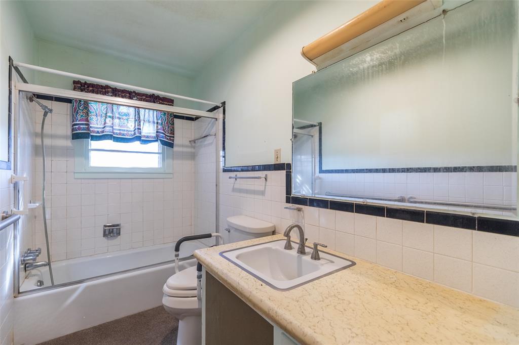 341 South Main Street Trent, TX 79561 - Photo 13 of 38 Hall Bathroom