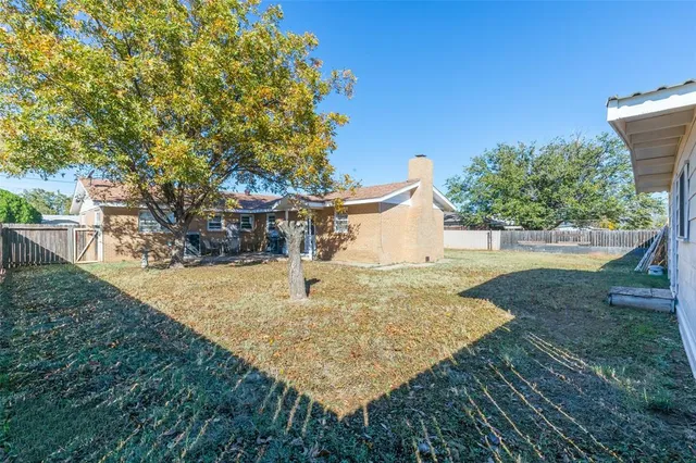 $165,000 | 341 South Main Street, Trent, TX 79561