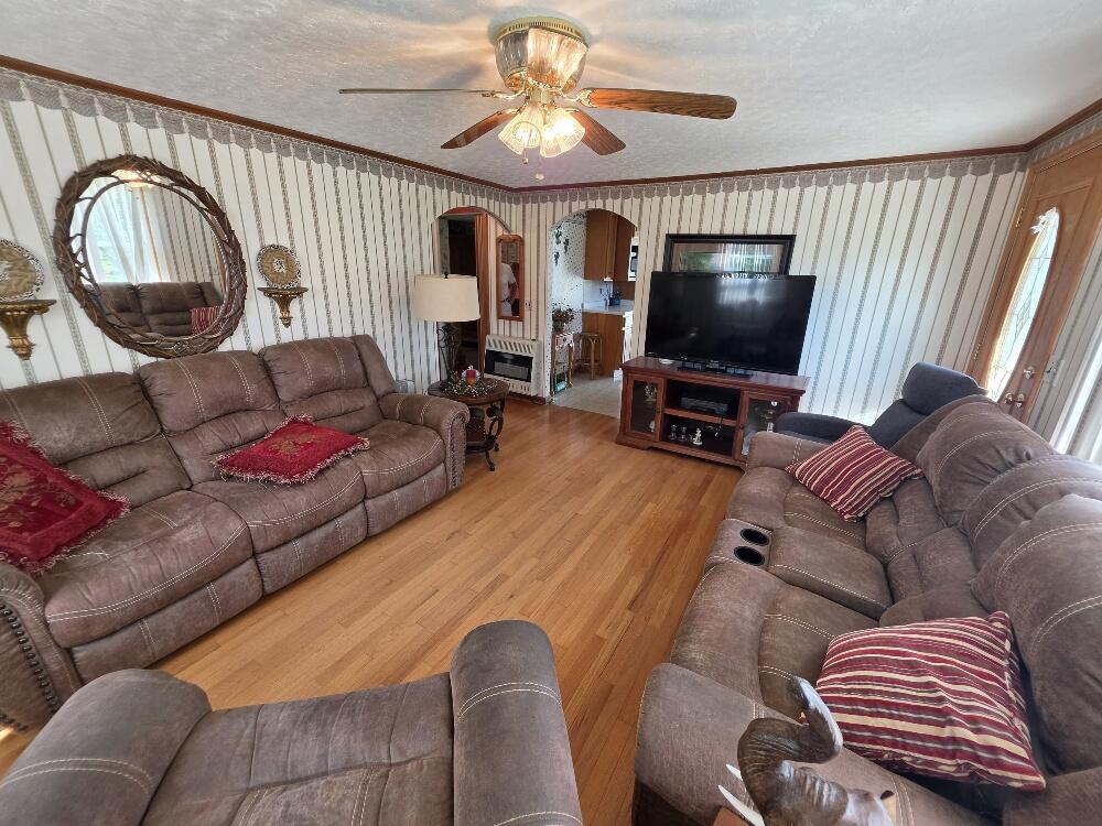 7874 Flat Ridge Road Troutdale, VA 24378 - Photo 7 of 21 Gallery Image 7