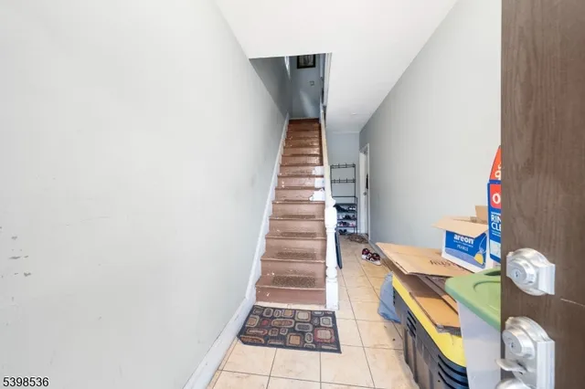 a view of entryway and hall