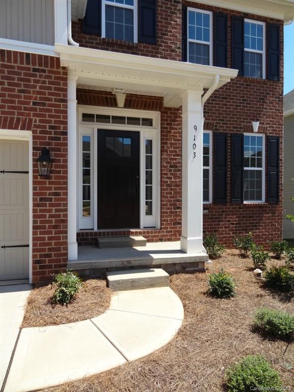 9103 Inverness Bay Road Charlotte, NC 28278 - Photo 2 of 24 Gallery Image 2