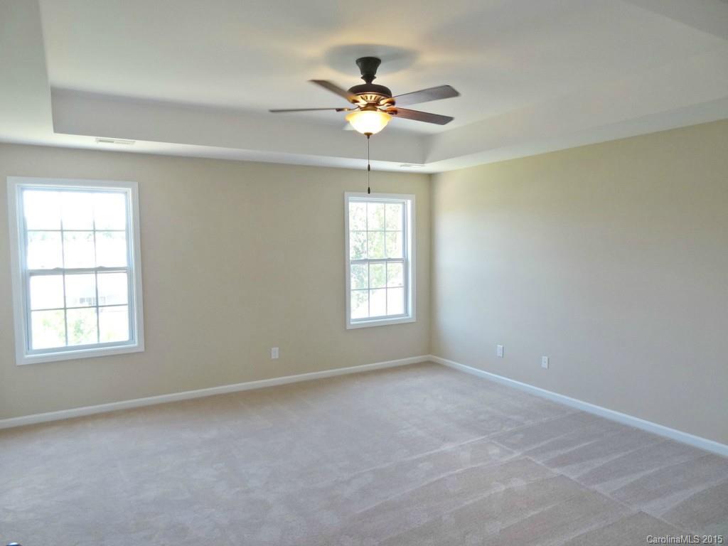 9103 Inverness Bay Road Charlotte, NC 28278 - Photo 14 of 24 Gallery Image 14
