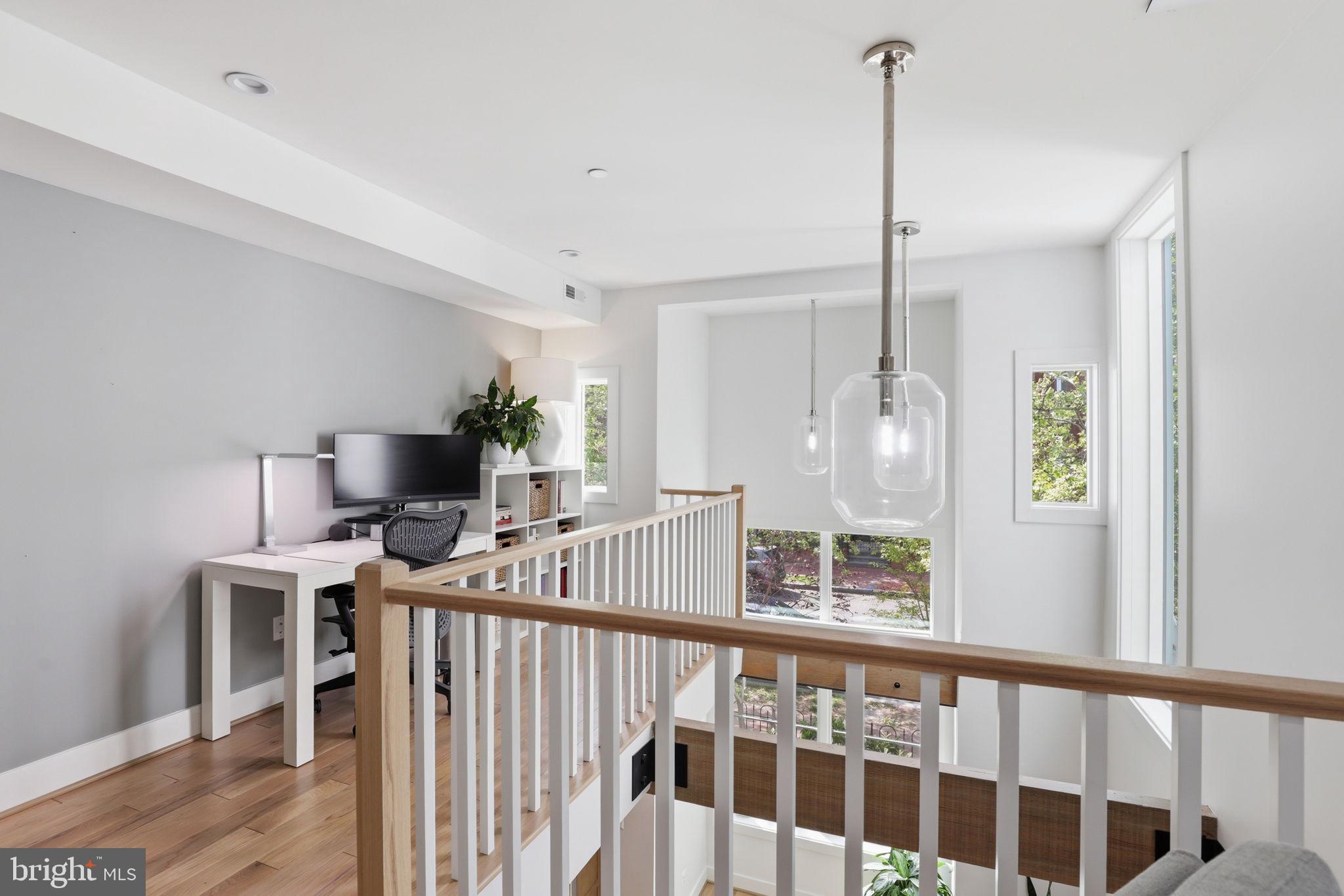 1007 O Street Northwest Washington, DC 20001 - Photo 25 of 51 A Masterpiece of Architectural Design