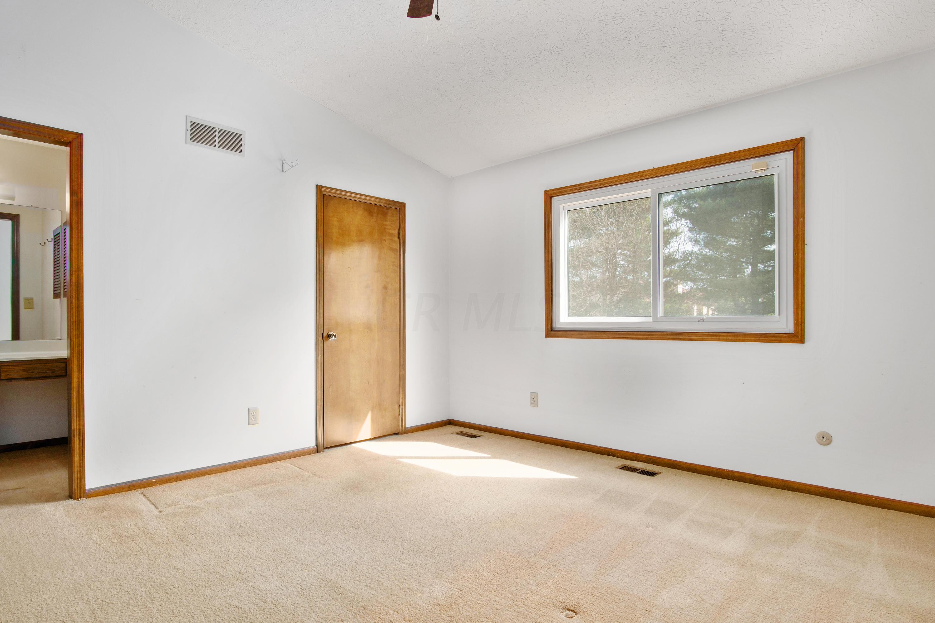 5255 Ruthton Road, Unit 61 Columbus, OH 43220 - Photo 19 of 24 Gallery Image 19
