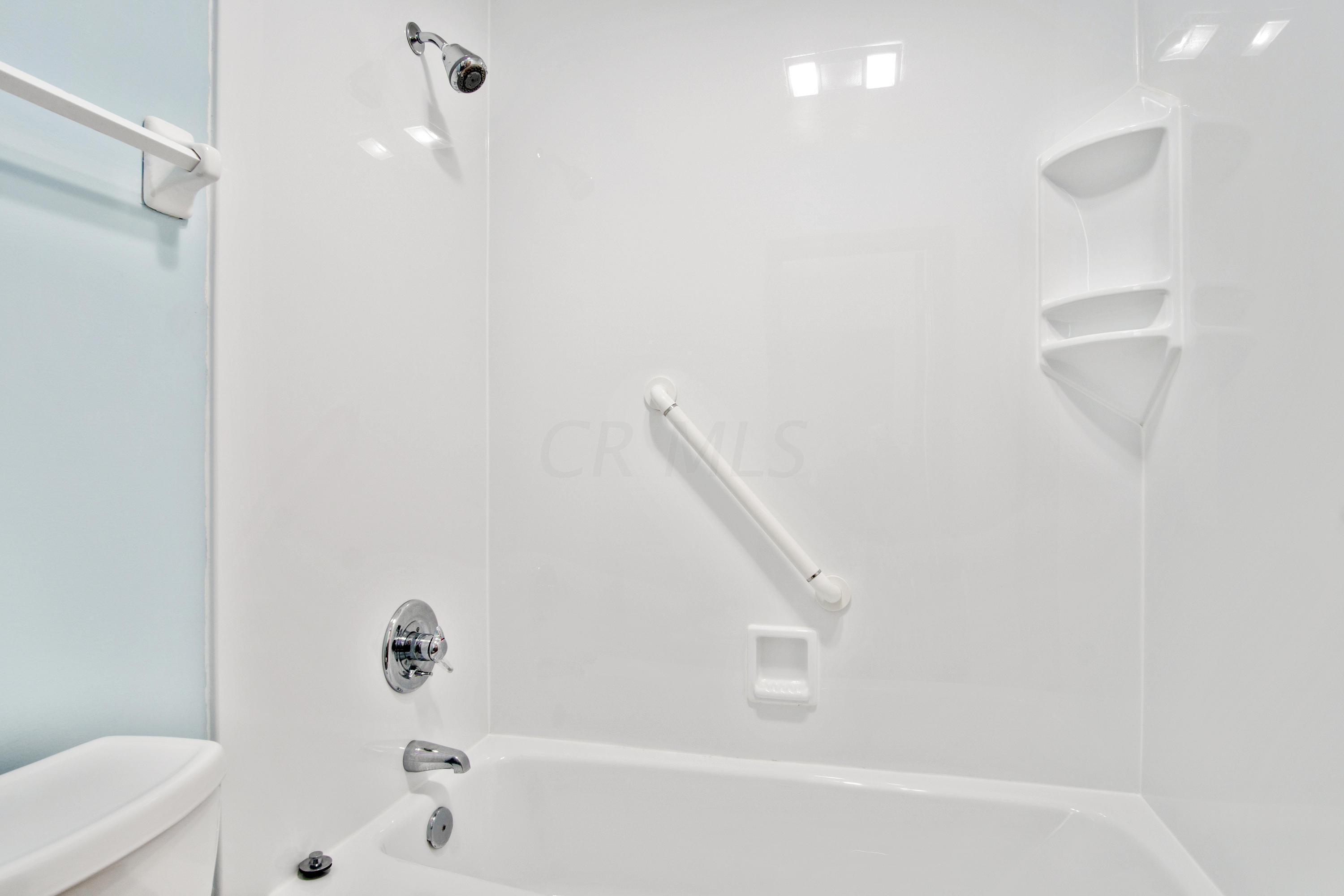 5255 Ruthton Road, Unit 61 Columbus, OH 43220 - Photo 23 of 24 Gallery Image 23