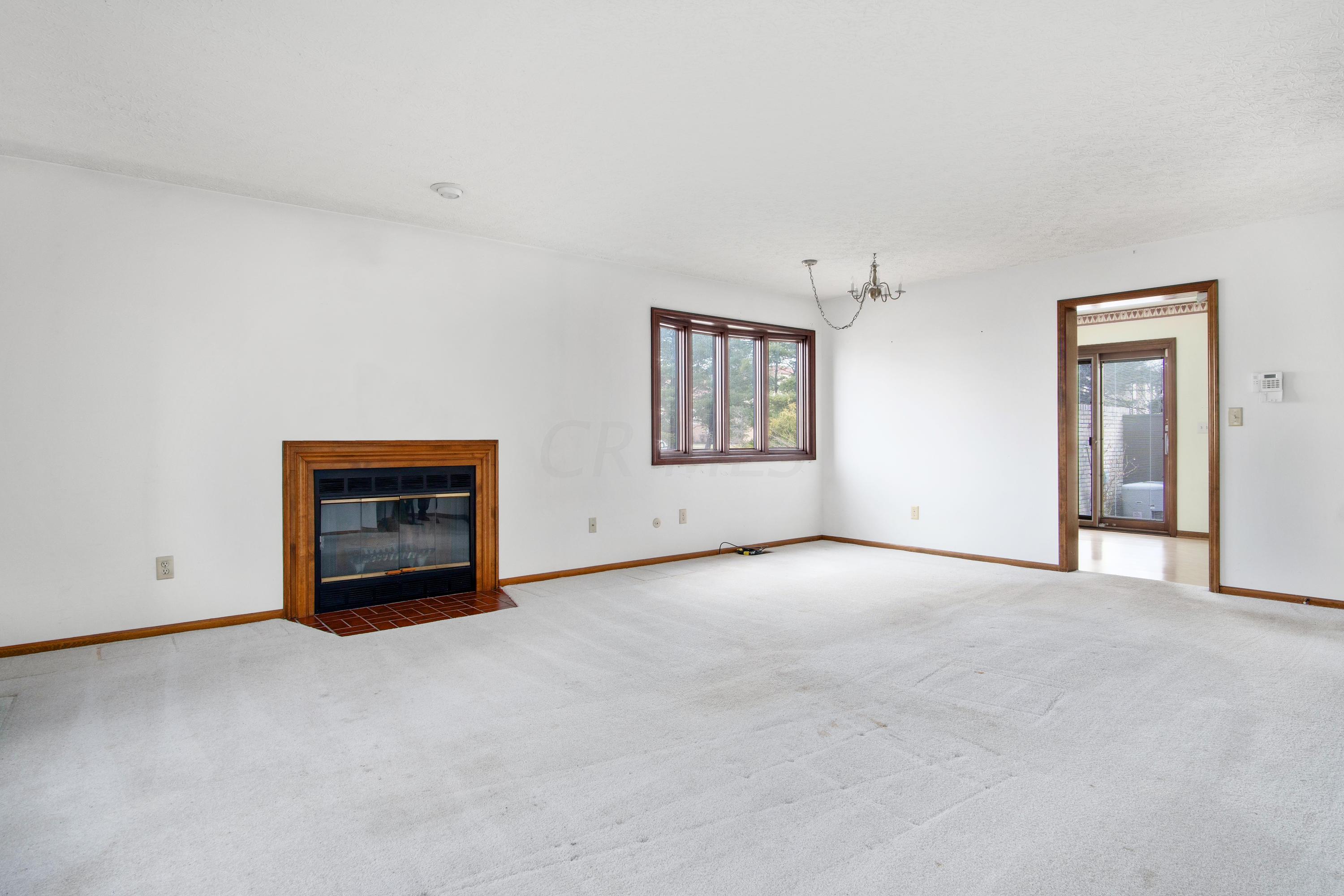 5255 Ruthton Road, Unit 61 Columbus, OH 43220 - Photo 4 of 24 Gallery Image 4