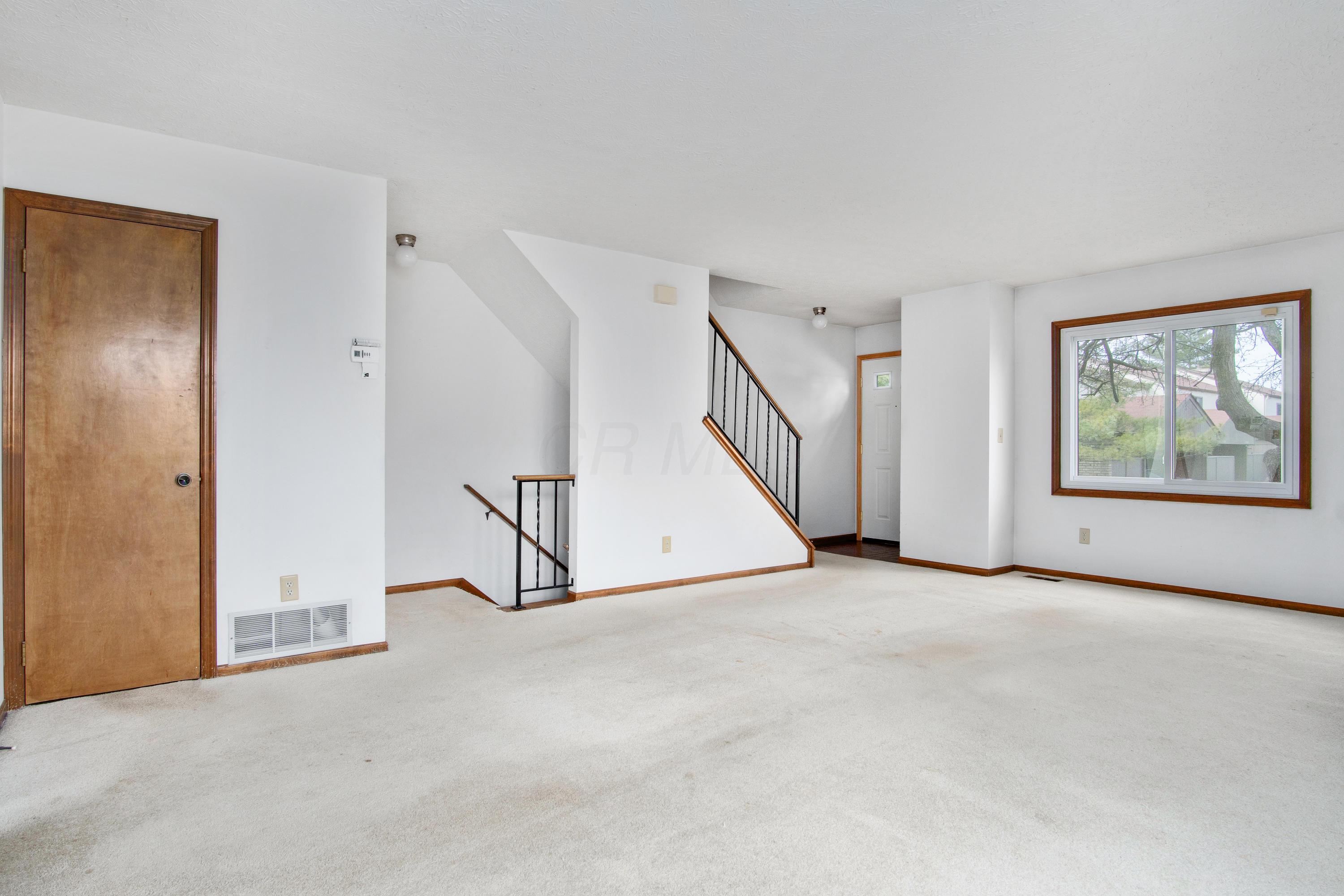 5255 Ruthton Road, Unit 61 Columbus, OH 43220 - Photo 6 of 24 Gallery Image 6