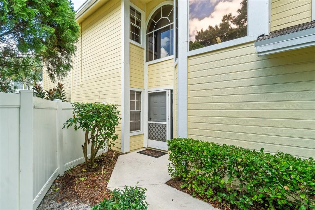 5399 214th Court South Boca Raton, FL 33431 - Photo 4 of 38 Photo 4