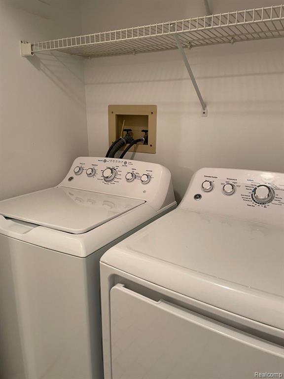 902 Ridge Court, Unit 122 Brighton, MI 48116 - Photo 25 of 28 Gallery Image 25