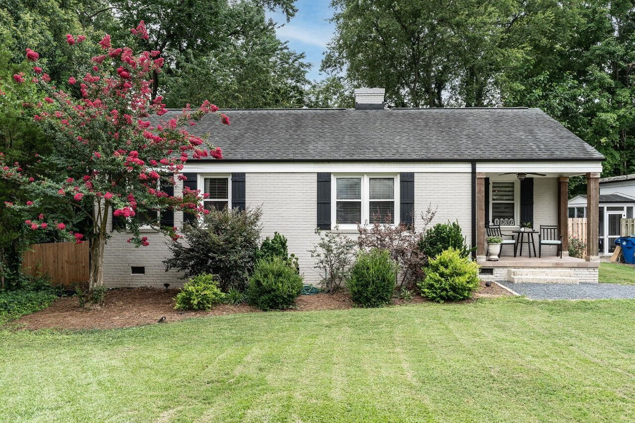 1936 Fairfield Drive Raleigh, NC 27608 - Photo 4 of 27 Photo 4