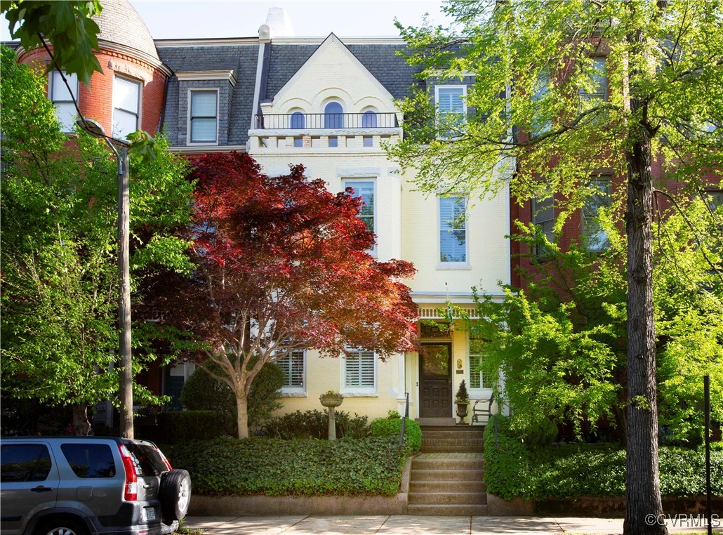 1508 Grove Avenue, Richmond, VA 23220 Compass