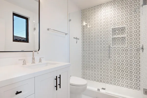 $6,435 | 53725 Avenida Alvarado, La Quinta, CA 92253