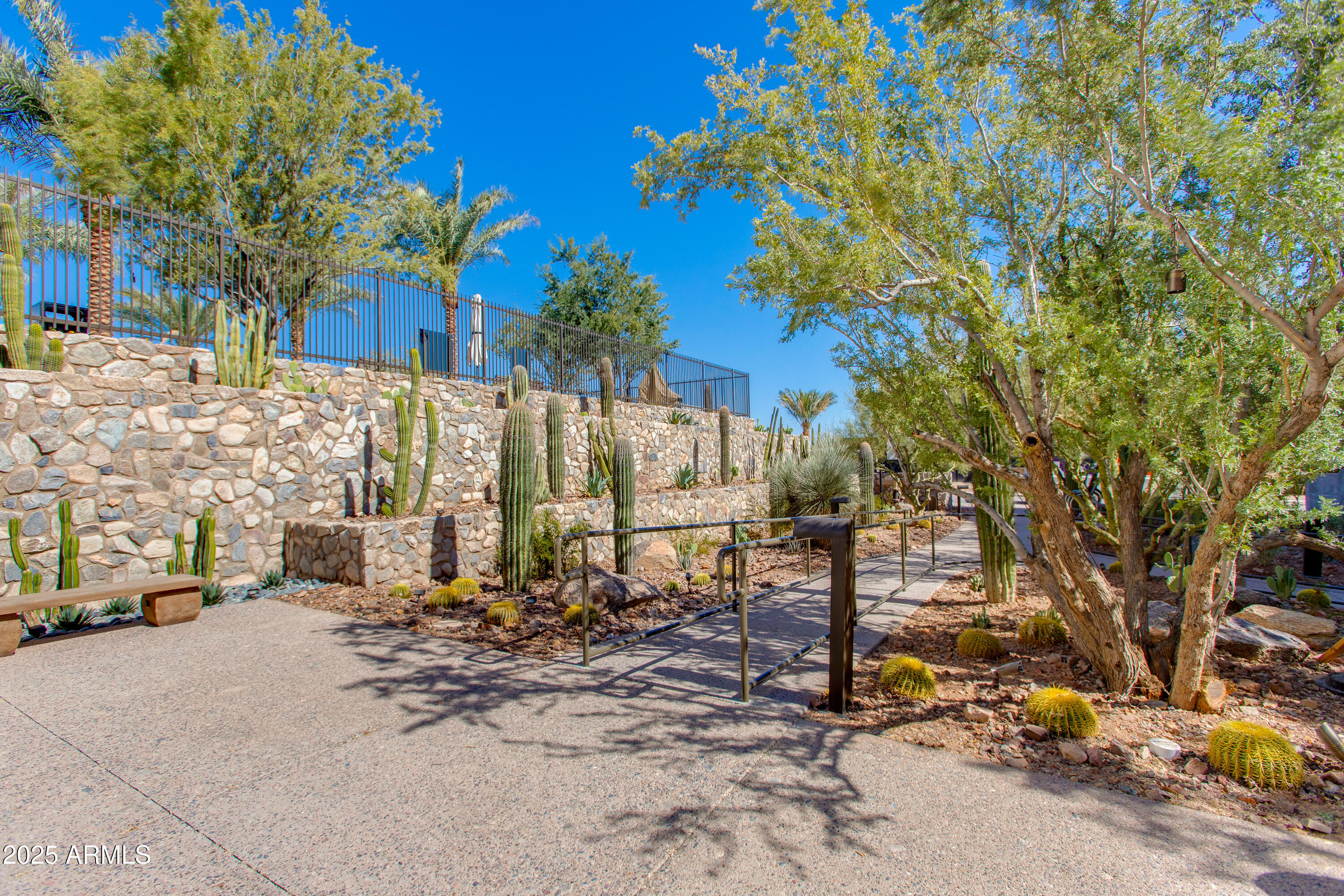 5000 North Camelback Ridge Drive, Unit 206 Scottsdale, AZ 85251 - Photo 44 of 62