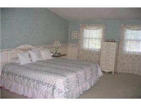 25 Bennington Road Nashua, NH 03064 - Photo 5 of 5