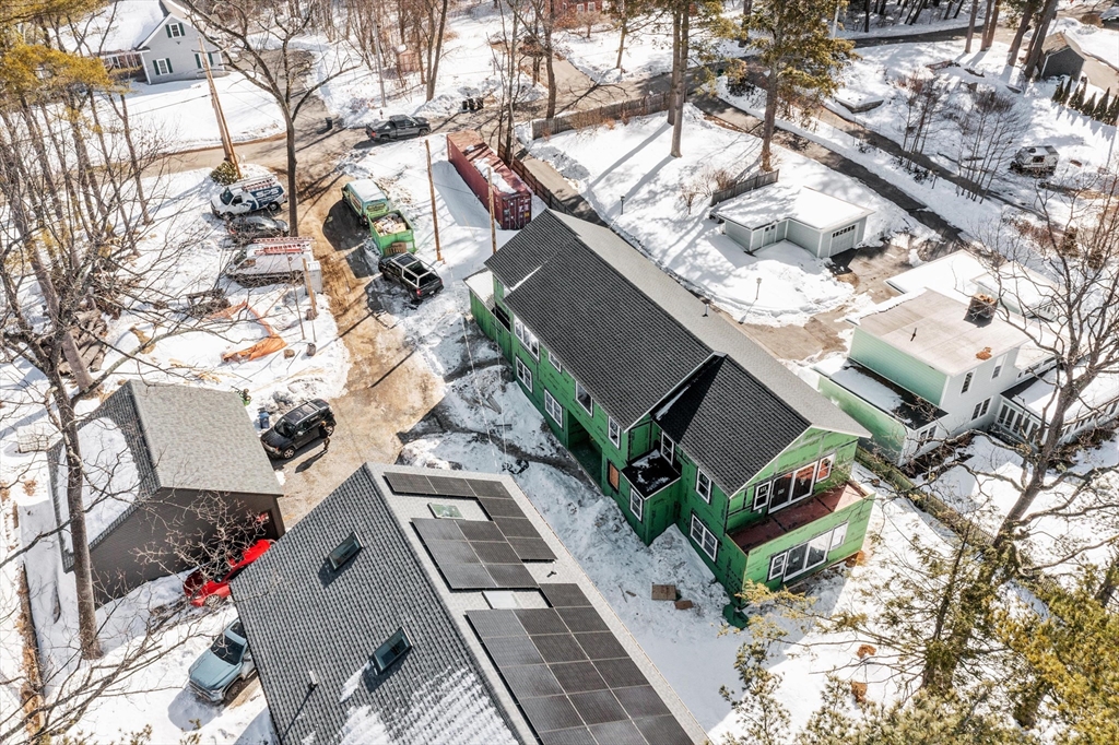 72 Laurel Lane, Unit 2 Lunenburg, MA 01462 - Photo 9 of 18 a view of outdoor space and garden