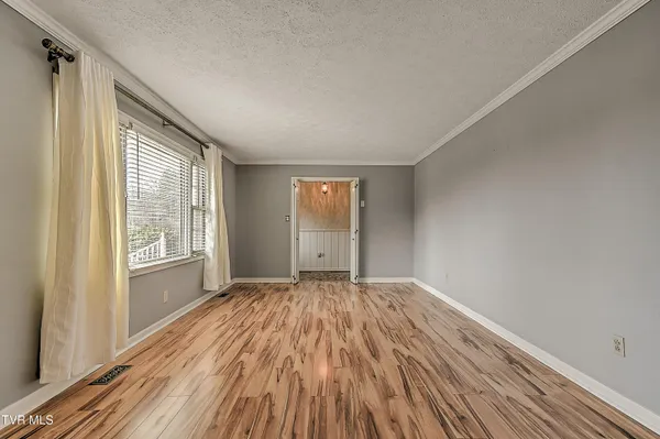 $330,000 | 110 Quillen Drive, Bristol, VA 24201