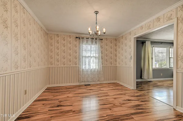$330,000 | 110 Quillen Drive, Bristol, VA 24201