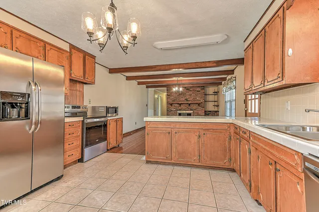 $339,000 | 110 Quillen Drive, Bristol, VA 24201