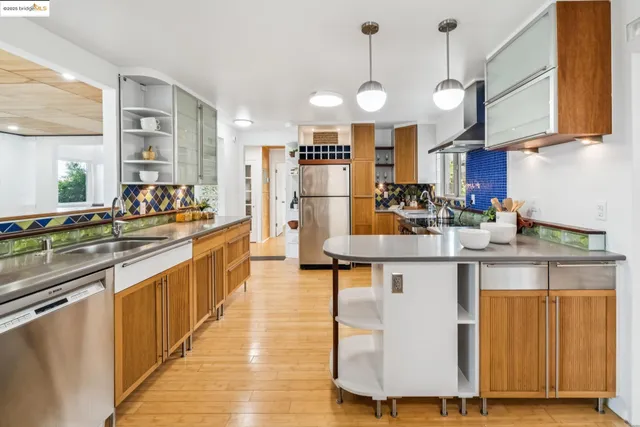 $899,000 | 6545 Alta Vista Drive, El Cerrito, CA 94530