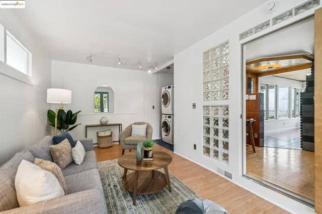 $899,000 | 6545 Alta Vista Drive, El Cerrito, CA 94530