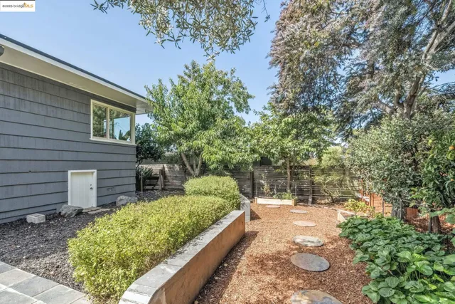 $899,000 | 6545 Alta Vista Drive, El Cerrito, CA 94530