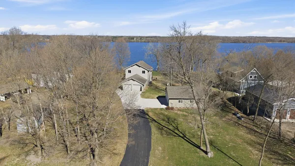 $699,000 | 12153 Alcott Drive, Sauk Centre, MN 56378