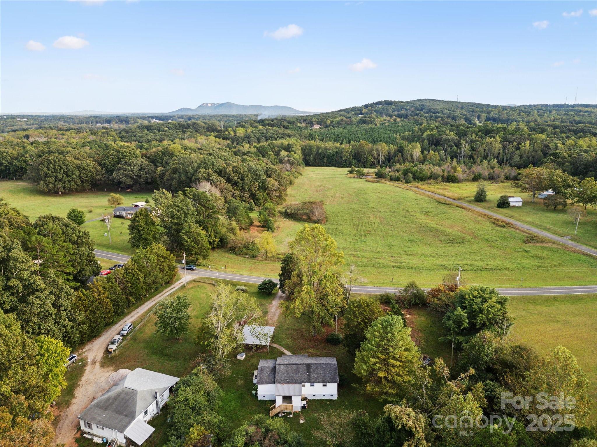 723 Chestnut Ridge Church Road Kings Mountain, NC 28086 - Photo 4 of 22 Gallery Image 4