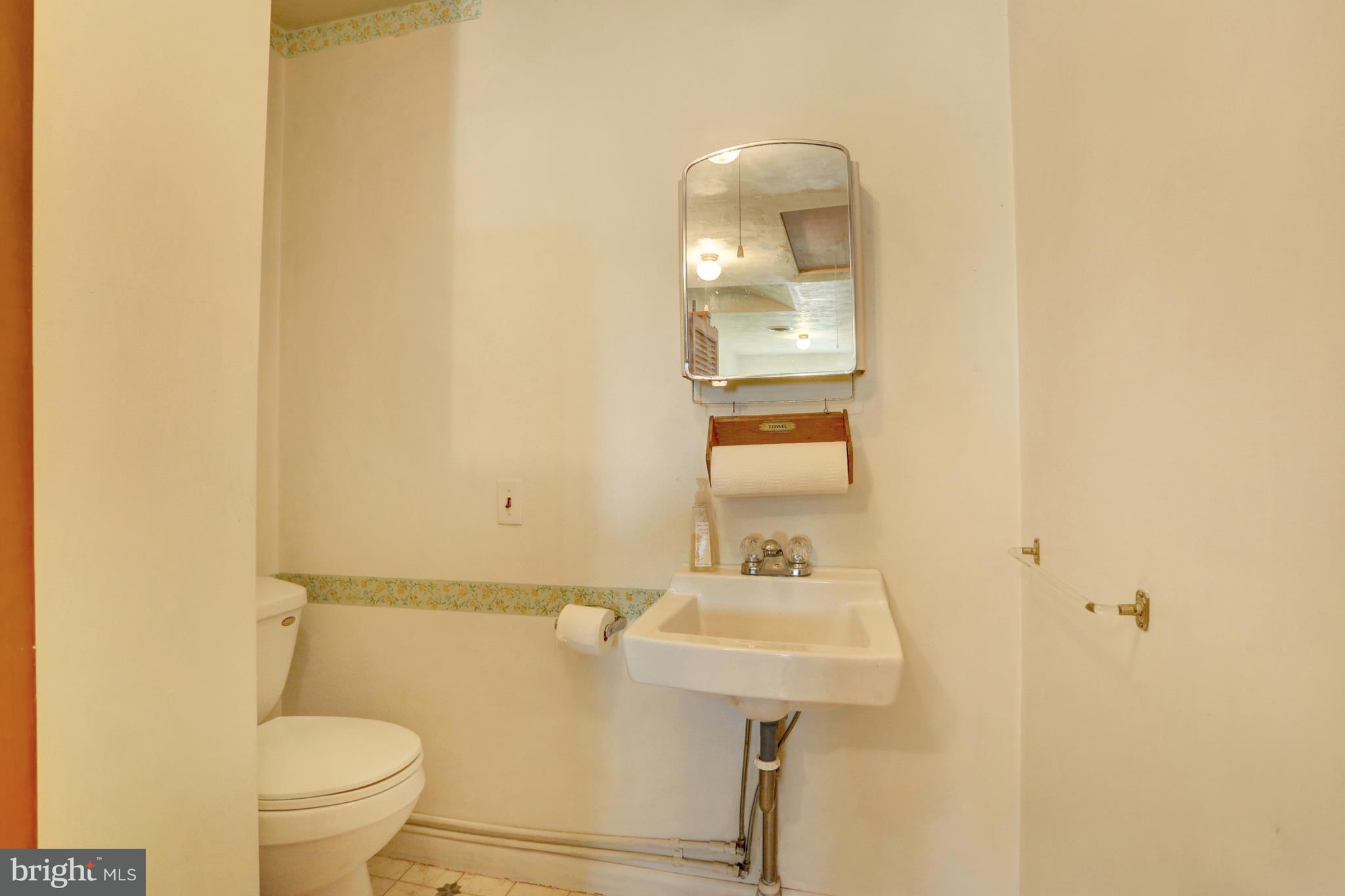2320 Delta Road Brogue, PA 17309 - Photo 31 of 36 Half bath located in mudroom